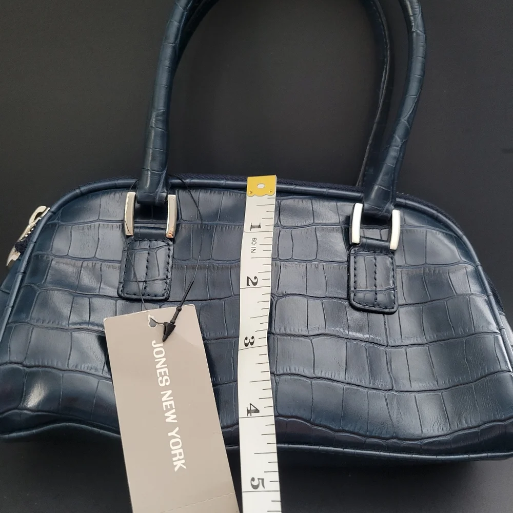 Jones New York Navy Croc handbag - Picture 6 of 6
